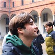 Sono uno studente universitario di Giurisprudenza ma ho frequentato il liceo scientifico. Offro ripetizioni per studenti del liceo